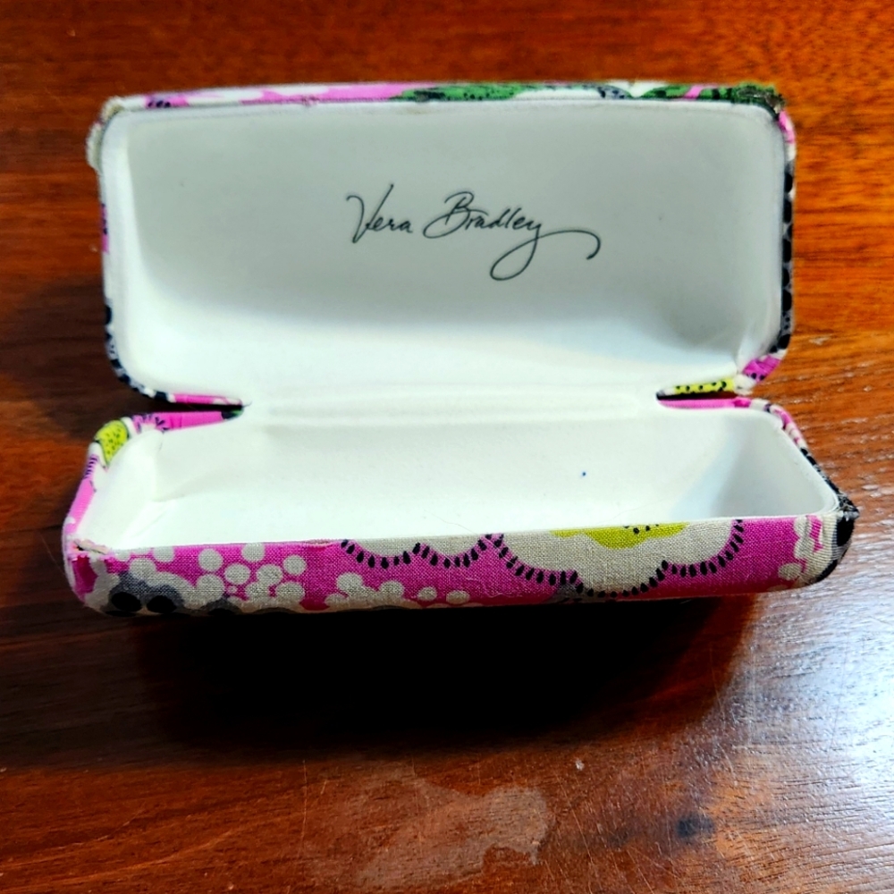 Eye glass case